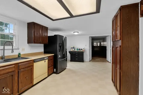 3333 Acacia Drive Indianapolis IN 46214