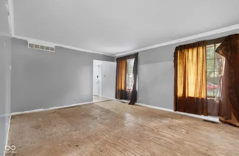 3333 Acacia Drive Indianapolis IN 46214