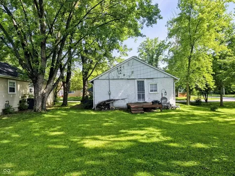 1285 Chestnut Street Noblesville IN 46060