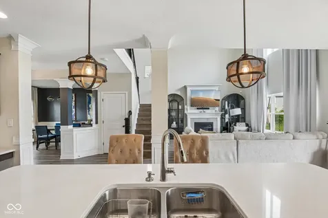 875 Ventura Drive Westfield IN 46074
