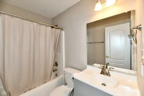 10726 Oriole Court Indianapolis IN 46231