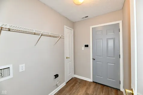 10726 Oriole Court Indianapolis IN 46231