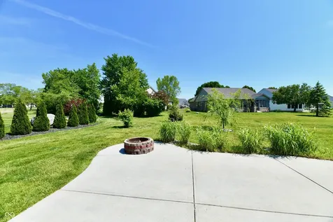 10726 Oriole Court Indianapolis IN 46231