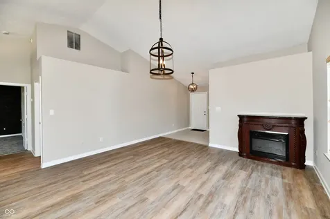 10726 Oriole Court Indianapolis IN 46231