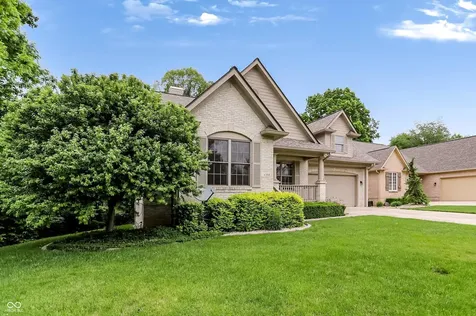 4380 Nottinghill Drive Avon IN 46123