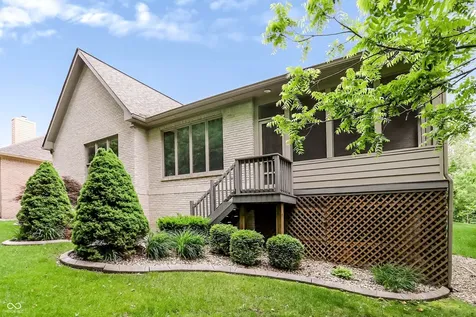 4380 Nottinghill Drive Avon IN 46123