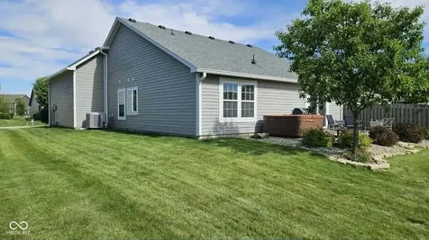 6192 N Woodhaven Drive Mccordsville IN 46055