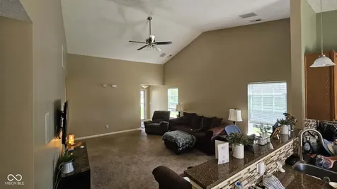 6192 N Woodhaven Drive Mccordsville IN 46055