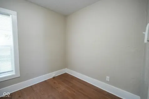 1807 E 18th Street Anderson IN 46016