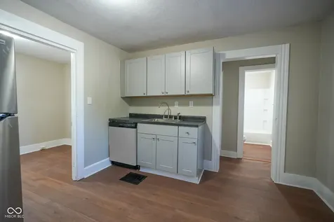 1807 E 18th Street Anderson IN 46016