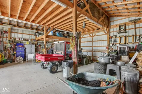 6070 E County Road 200 N Avon IN 46123