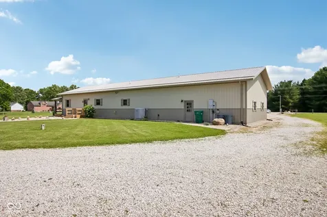 6070 E County Road 200 N Avon IN 46123