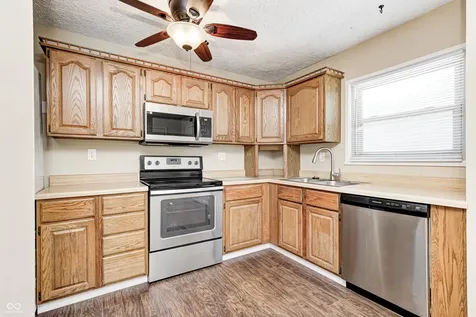 423 W Janet Drive Brownsburg IN 46112