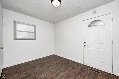 423 W Janet Drive Brownsburg IN 46112