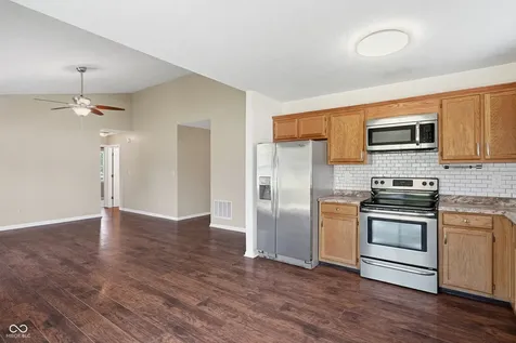 2410 S Brandywine Lane Greenfield IN 46140