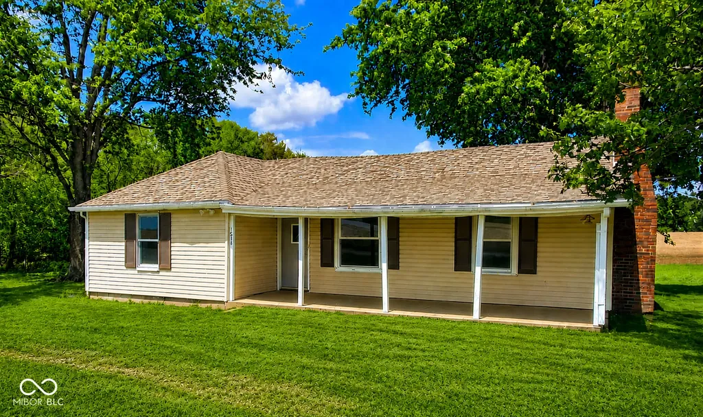 1878 W Lake Hideaway Road Kingman IN 47952