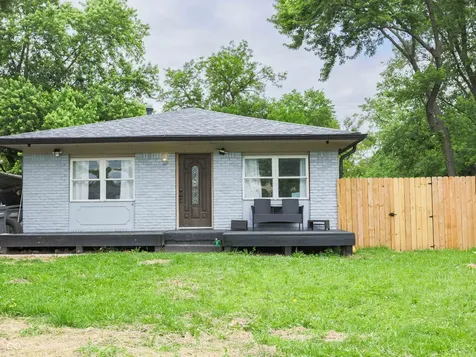 1737 N Layman Avenue Indianapolis IN 46218