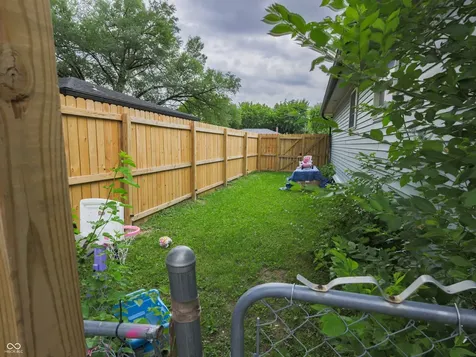 1737 N Layman Avenue Indianapolis IN 46218