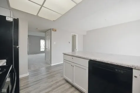 8116 Cheswick Drive Indianapolis IN 46219