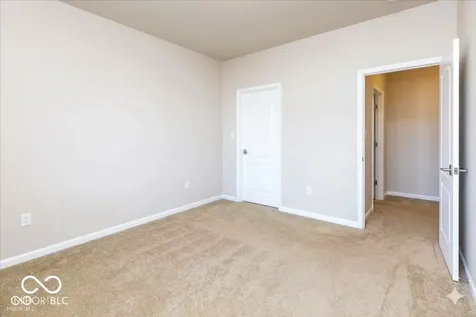 12926 University Crescent Carmel IN 46032