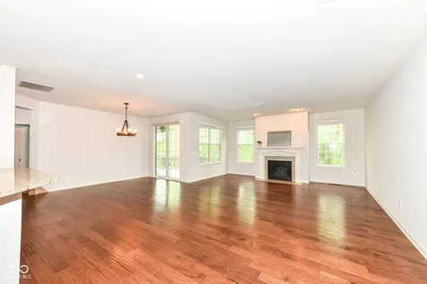 14375 Pendragon Way Fishers IN 46037