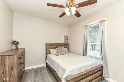 1525 W 5th Street Anderson IN 46016