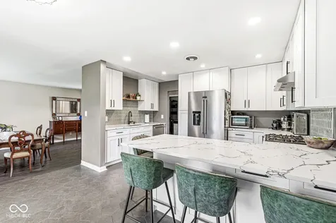 5211 Brendon Park Drive Indianapolis IN 46226