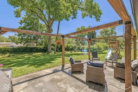 5211 Brendon Park Drive Indianapolis IN 46226