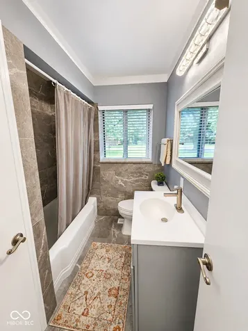 9770 E 191st Street E Noblesville IN 46060