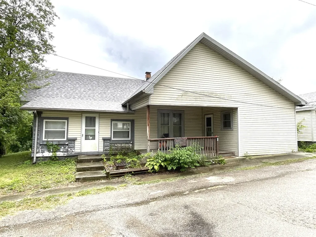 2 W Garfield Avenue Gosport IN 47433