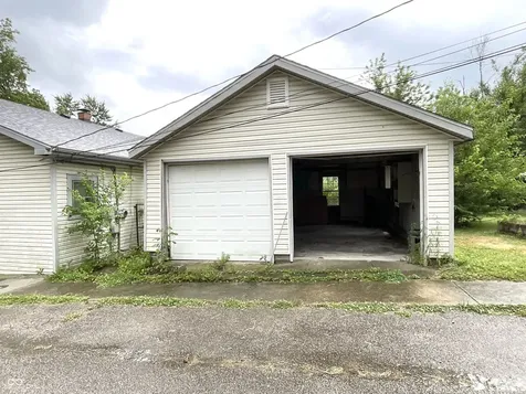 2 W Garfield Avenue Gosport IN 47433