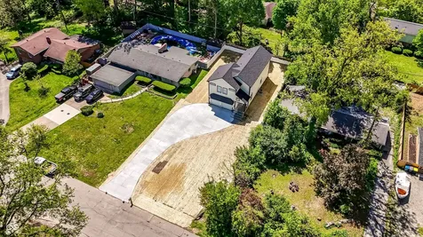 3217 W 48th Street Indianapolis IN 46228