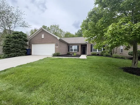 9809 Brook Wood Drive Mccordsville IN 46055