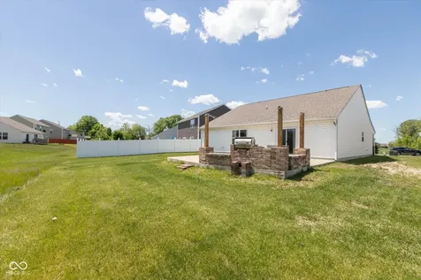 2561 Pumpkin Patch Lane Indianapolis IN 46229