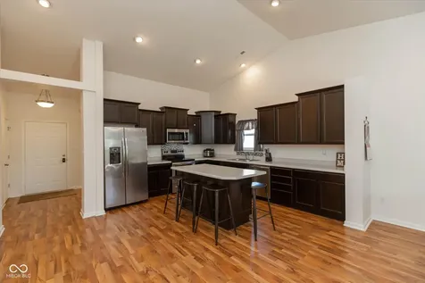 2561 Pumpkin Patch Lane Indianapolis IN 46229