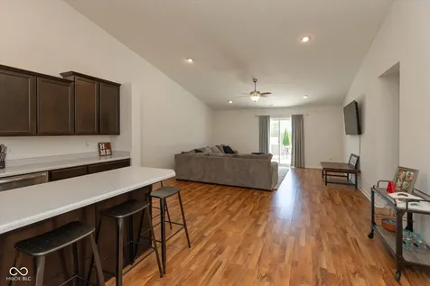 2561 Pumpkin Patch Lane Indianapolis IN 46229