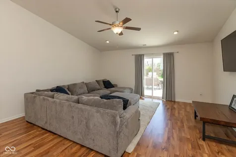 2561 Pumpkin Patch Lane Indianapolis IN 46229
