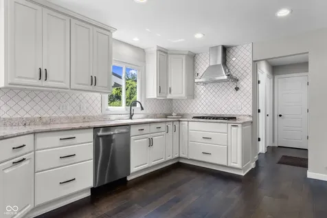 14515 Saddleback Drive Carmel IN 46032
