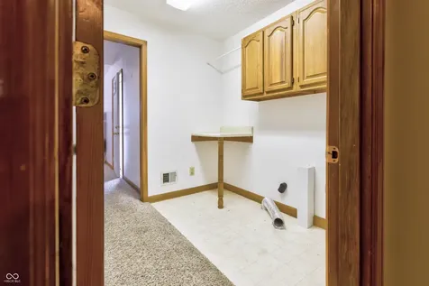 6813 Karyn Drive Avon IN 46123