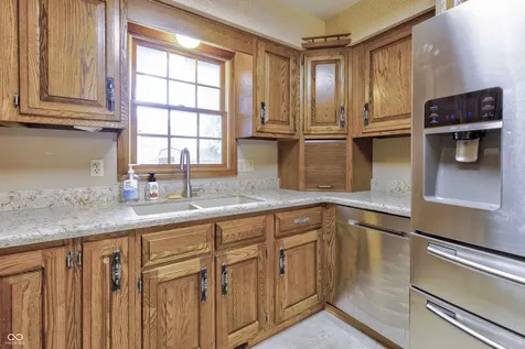 6813 Karyn Drive Avon IN 46123