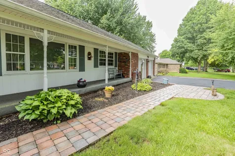 6813 Karyn Drive Avon IN 46123