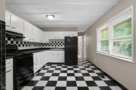 4105 Mellis Court Indianapolis IN 46235