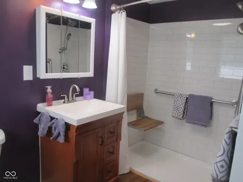 3741 Ruckle Street Indianapolis IN 46205