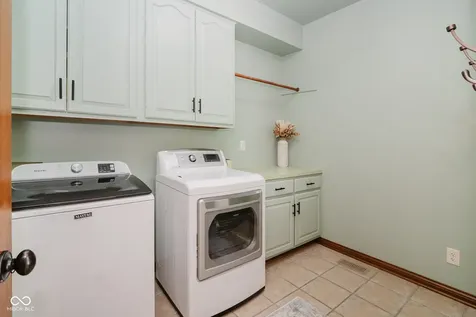 4095 Mountbatton Drive Greenwood IN 46143