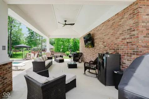 4095 Mountbatton Drive Greenwood IN 46143