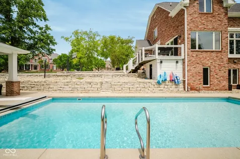 4095 Mountbatton Drive Greenwood IN 46143