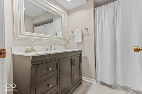 1291 Driftwood Drive Carmel IN 46033