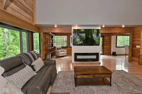8850 W State Road 46 Columbus IN 47201