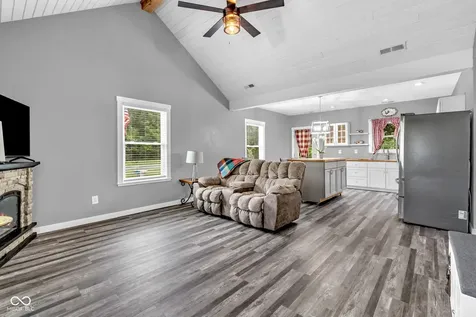 259 Jefferson Valley Coatesville IN 46121
