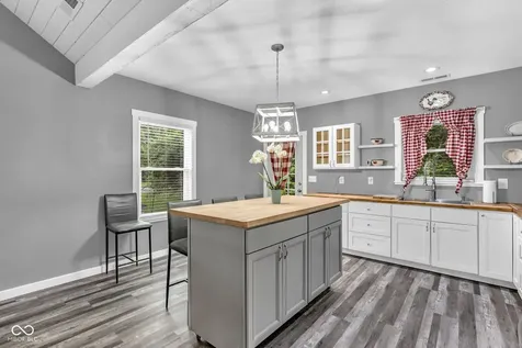 259 Jefferson Valley Coatesville IN 46121